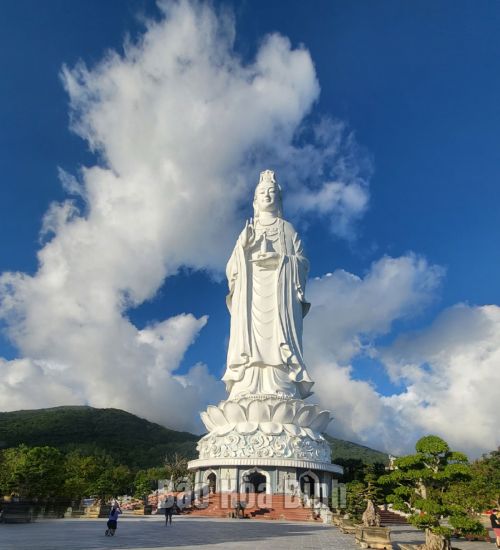 R223 -ĐÀ NẴNG -HỘI AN -SƠN TRÀ -BÀ NÀ HILLS - RỪNG DỪA (4N3D)